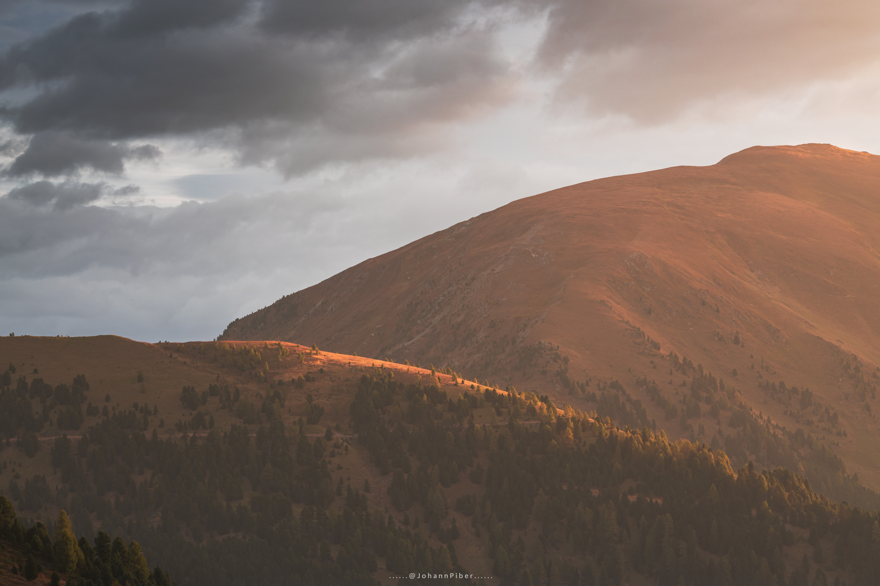 A little gap in the Storm clouds